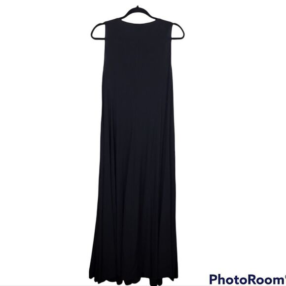 Torrid Lace-Up Challis Trapeze Maxi Dress. Black 00#019 - Picture 8 of 13